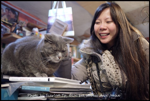 Libreria acqua alta5