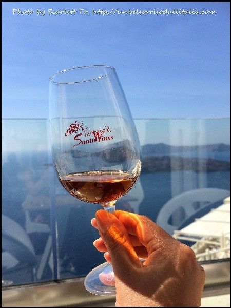SantoriniWine01
