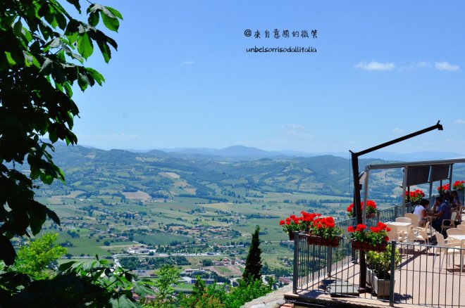 35483258_10156361735352836_2428002191328411648_o