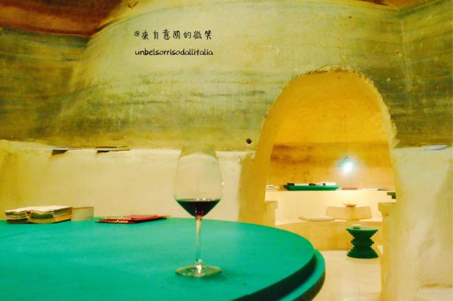 37867411_1875106535884251_8313099468459212800_o