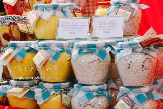 22196079_1557830130945228_5687427705725333473_n